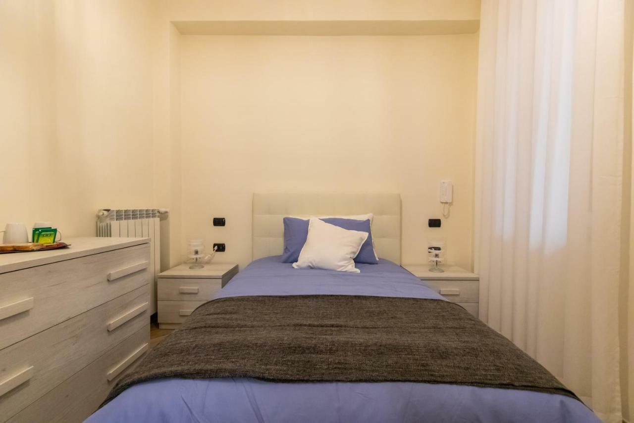 Napoli D'Amare B&B Екстер'єр фото